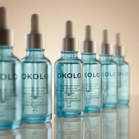Depth Perspective Serum Bottle Product Shot