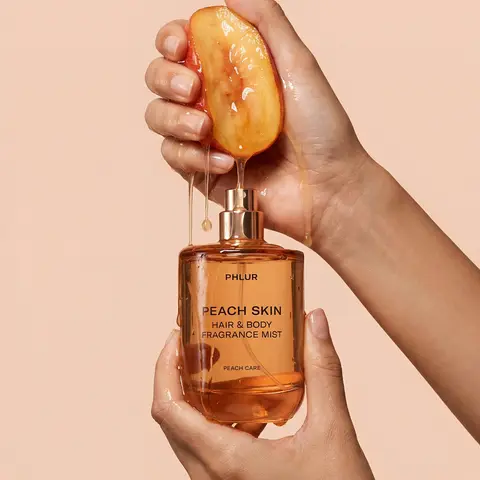 Phlur Peach Skin Fragrance Dripping Juice Macro Beauty Shot